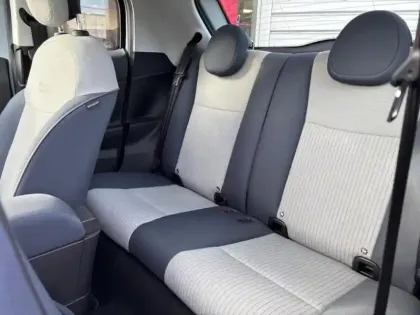 Photo 9 Fiat 500  3+1 e 118ch Icône Plus (Pack Magic Eye)