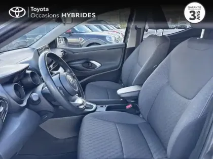 Photo 10 Toyota Yaris  116h Design 5p MY22