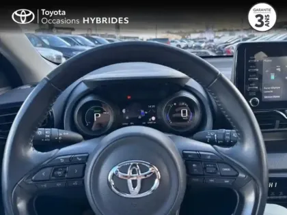 Photo 12 Toyota Yaris  116h Design 5p MY22