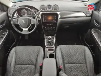 Photo 29 Suzuki Vitara  1.4 Boosterjet Hybrid 129ch Style Sieges chauf GPS Camera