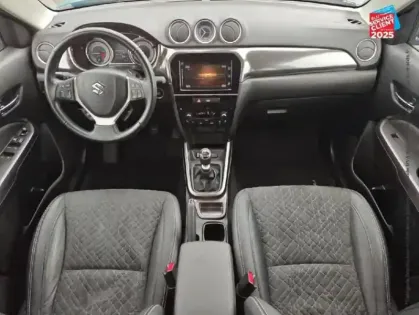 Photo 14 Suzuki Vitara  1.4 Boosterjet Hybrid 129ch Style Sieges chauf GPS Camera