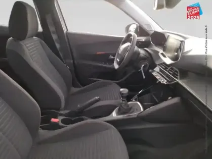 Photo 4 Peugeot 2008  1.2 PureTech 100ch S&S Active