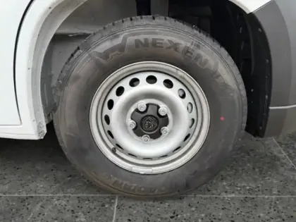 Photo 13 Peugeot Boxer  Fg L3H3 3.5 Maxi 180ch S&S BVA8