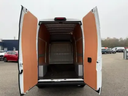 Photo 10 Peugeot Boxer  Fg L3H3 3.5 Maxi 180ch S&S BVA8