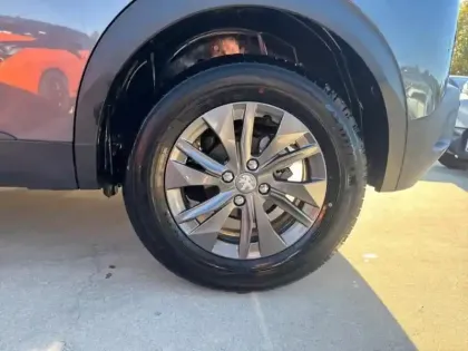 Photo 6 Peugeot 2008  1.2 PureTech 100ch S&S Style