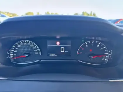 Photo 7 Peugeot 2008  1.2 PureTech 100ch S&S Style