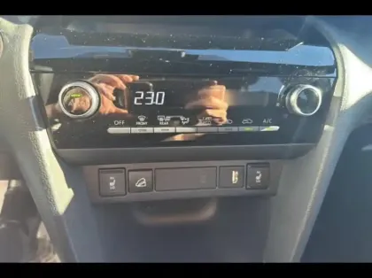 Photo 14 Toyota Yaris  Cross 116h Design Cargo AWD-i MY22