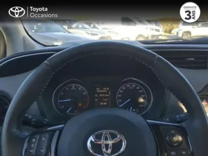 Photo 12 Toyota Yaris  70 VVT-i Ultimate 5p