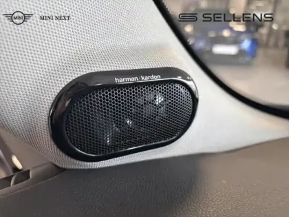 Photo 14 Mini Mini  Cooper 136ch Edition Premium Plus BVA7