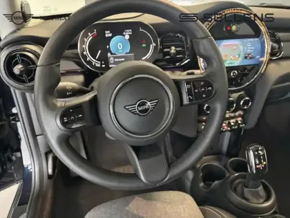 Photo 5 Mini Mini  Cooper 136ch Edition Premium Plus BVA7