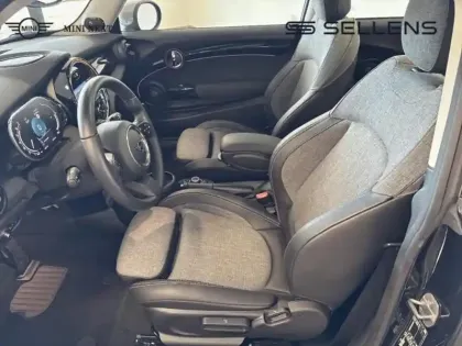 Photo 3 Mini Mini  Cooper 136ch Edition Premium Plus BVA7