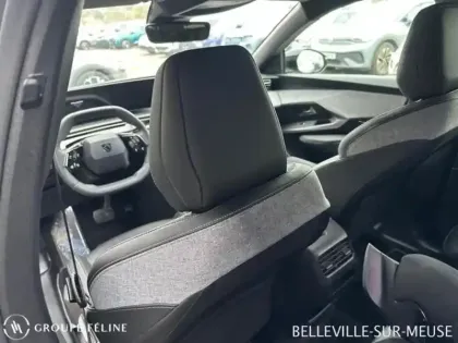 Photo 9 Peugeot 3008  1.2 Hybrid 145ch Allure e-DCS6