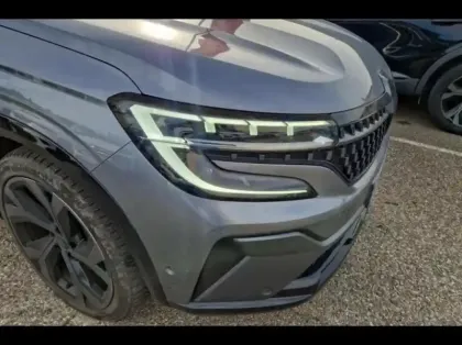 Photo 14 Renault Espace  1.2 E-Tech full hybrid 200ch esprit Alpine