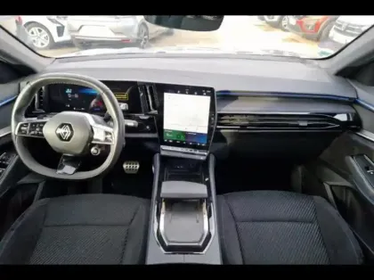 Photo 8 Renault Espace  1.2 E-Tech full hybrid 200ch esprit Alpine