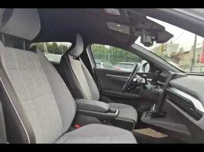 Photo 9 Renault Megane  E-Tech Electric EV60 220ch Techno optimum charge -B