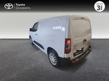 Photo 1 Toyota Proace  CITY Medium 110 VVT-i Dynamic MC23