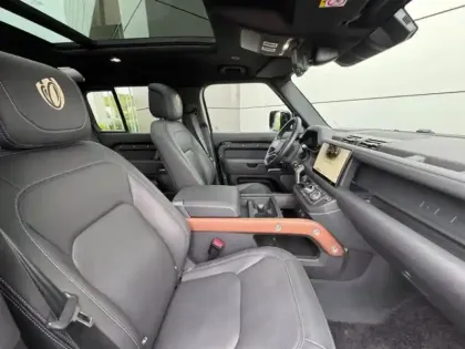 Photo 2 Land rover Defender  110 2.0 P400e X-Dynamic X WORLD CUP