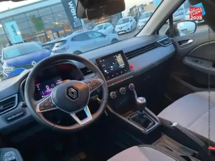 Photo 14 Renault Clio  1.5 Blue dCi 100ch Evolution