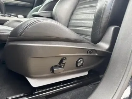 Photo 10 Alfa Romeo Stelvio  2.2 Diesel 160ch Veloce AT8