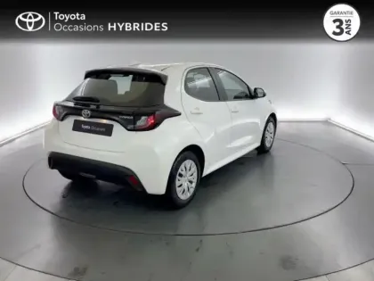 Photo 6 Toyota Yaris  116h Dynamic 5p MY22