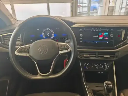 Photo 8 Volkswagen Polo  1.0 TSI 95ch Life