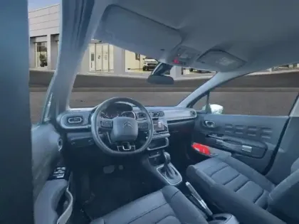 Photo 7 Citroën C3  1.2 PureTech 110ch S&S Shine EAT6