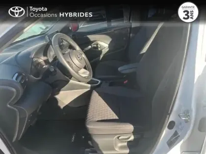 Photo 10 Toyota Yaris  116h Dynamic 5p MY22