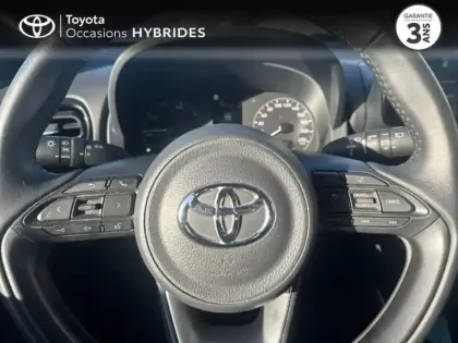 Photo 12 Toyota Yaris  116h Dynamic 5p MY22