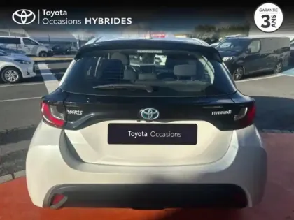 Photo 3 Toyota Yaris  116h Dynamic 5p MY22
