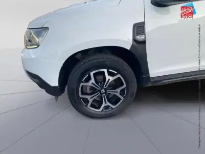 Photo 9 Dacia Duster  1.3 TCe 130ch FAP Prestige 4x2 Camera Attelage