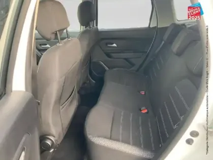 Photo 10 Dacia Duster  1.3 TCe 130ch FAP Prestige 4x2 Camera Attelage