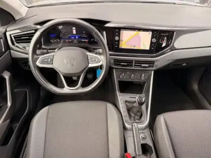 Photo 6 Volkswagen Taigo  1.0 TSI 110ch Life Business