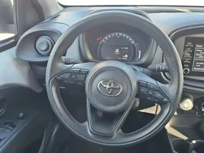 Photo 12 Toyota Aygo X  1.0 VVT-i 72ch Active Business MY23