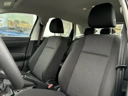 Photo 10 Volkswagen Polo  1.0 MPI 80ch 