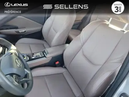 Photo 10 Lexus Lbx  1.5 136ch Elegant 2WD