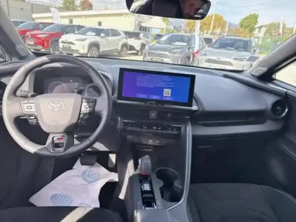 Photo 6 Toyota C-HR  2.0 Hybride Rechargeable 225ch GR Sport MY25