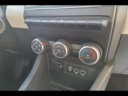 Photo 14 Renault Clio  1.0 TCe 90ch Limited -21N