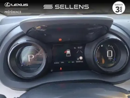 Photo 13 Toyota Yaris  116h Iconic 5p