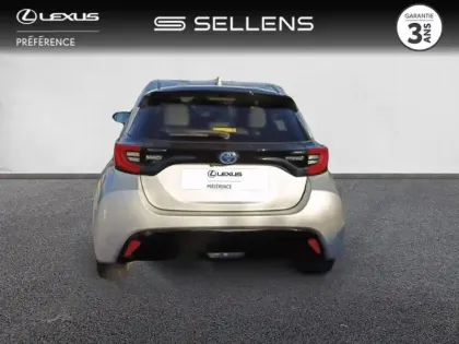 Photo 3 Toyota Yaris  116h Iconic 5p