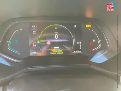 Photo 11 Renault Clio  1.6 E-Tech hybride 145ch Evolution Camera GPS