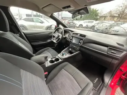 Photo 10 Nissan Leaf  150ch 40kWh Acenta 22