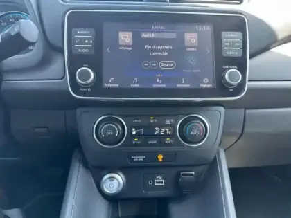 Photo 11 Nissan Leaf  217ch e+ 62kWh Acenta 21