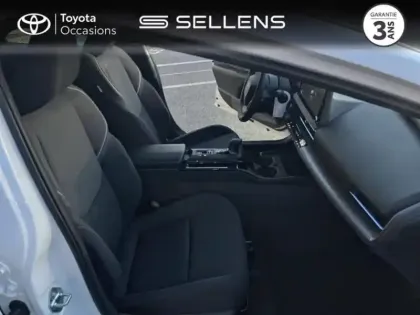 Photo 5 Toyota Prius  Rechargeable 2.0 Hybride Rechargeable 223ch Design (sans toit panoramique) MY26