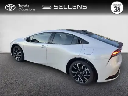 Photo 1 Toyota Prius  Rechargeable 2.0 Hybride Rechargeable 223ch Design (sans toit panoramique) MY26