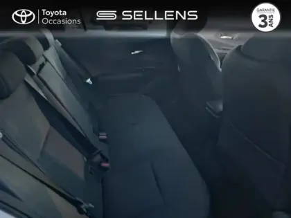 Photo 11 Toyota Prius  Rechargeable 2.0 Hybride Rechargeable 223ch Design (sans toit panoramique) MY26