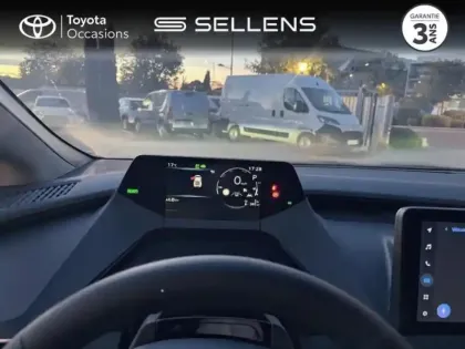 Photo 12 Toyota Prius  Rechargeable 2.0 Hybride Rechargeable 223ch Design (sans toit panoramique) MY26