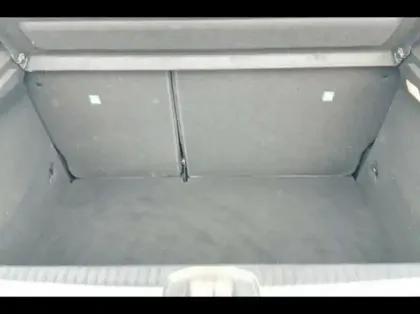 Photo 11 Renault Clio  1.6 E-Tech 145ch full hybrid Techno - 24