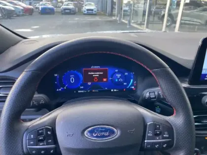 Photo 6 Ford Kuga 2.5 Duratec 190ch FHEV E85 ST-Line BVA