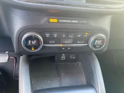 Photo 4 Ford Kuga 2.5 Duratec 190ch FHEV E85 ST-Line BVA