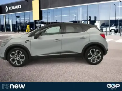 Photo 10 Renault Captur E-Tech 145 - 21 Intens